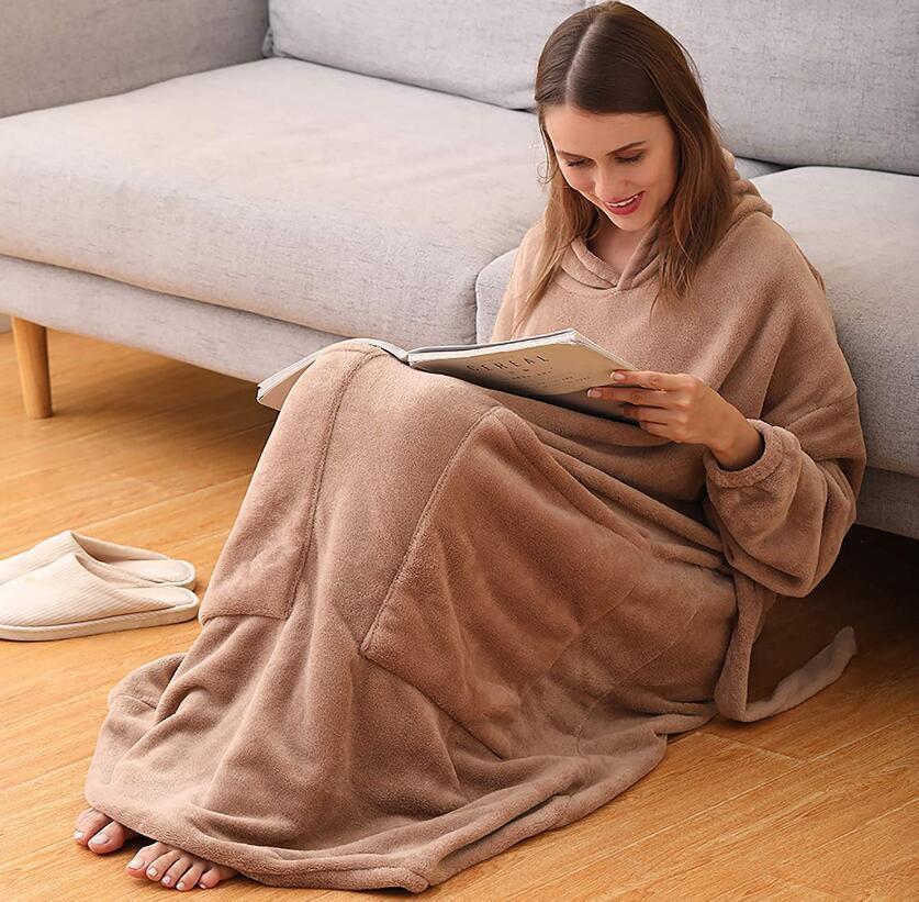 Single Layer Blanket With Vertical Pockets And Hooded Sweatshirt Pajamas